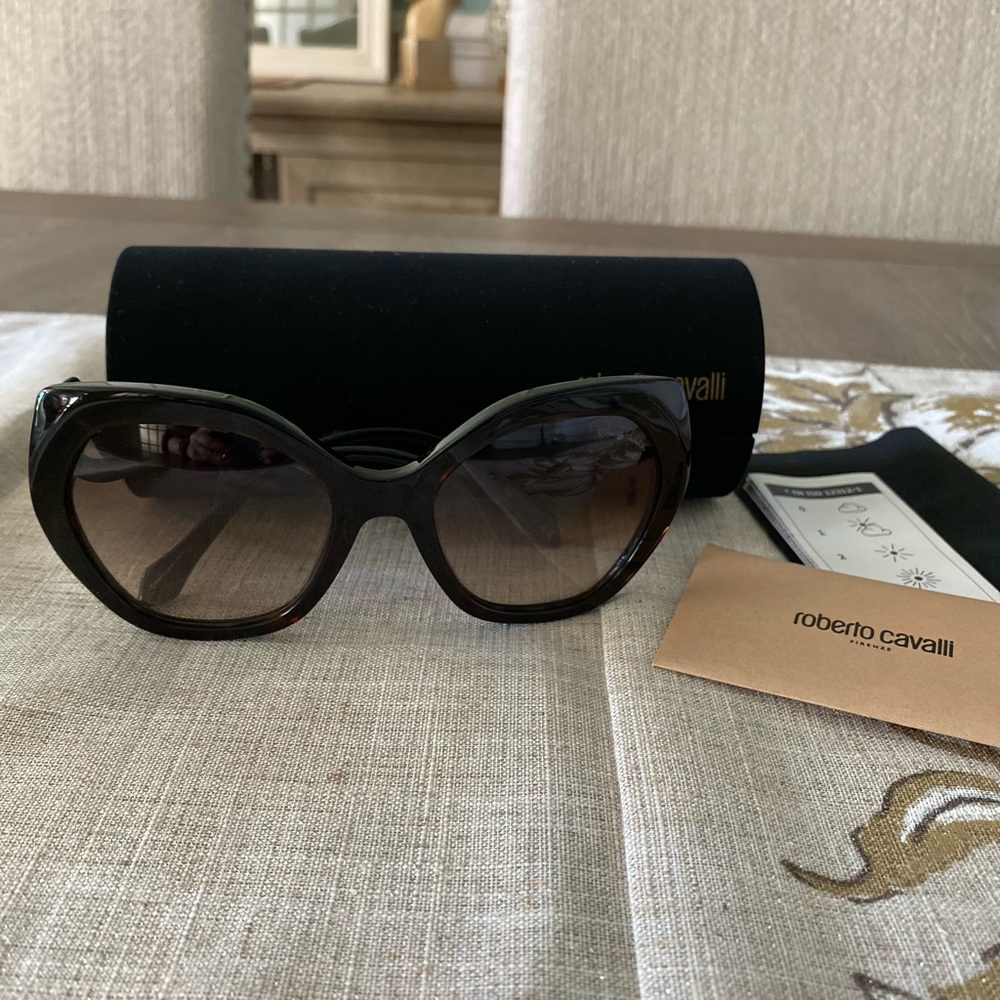 Roberto Cavalli Sunglasses